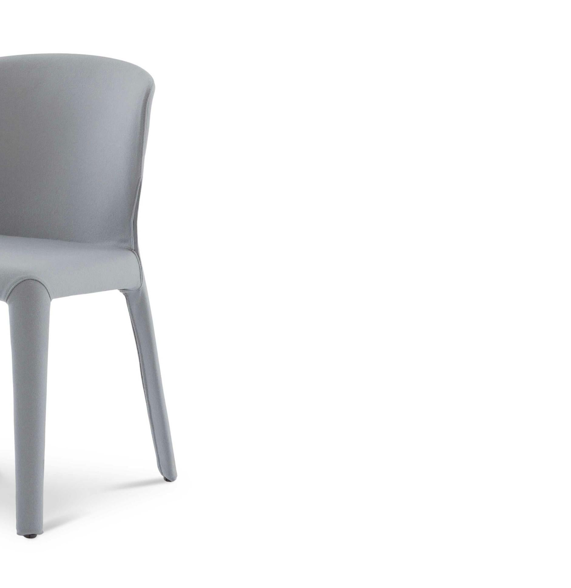 https://a.1stdibscdn.com/hannes-wettstein-hola-369-chair-for-cassina-for-sale-picture-3/f_14272/f_431482521736860511598/Captura_de_pantalla_2025_01_14_a_las_14_14_20_master.jpg
