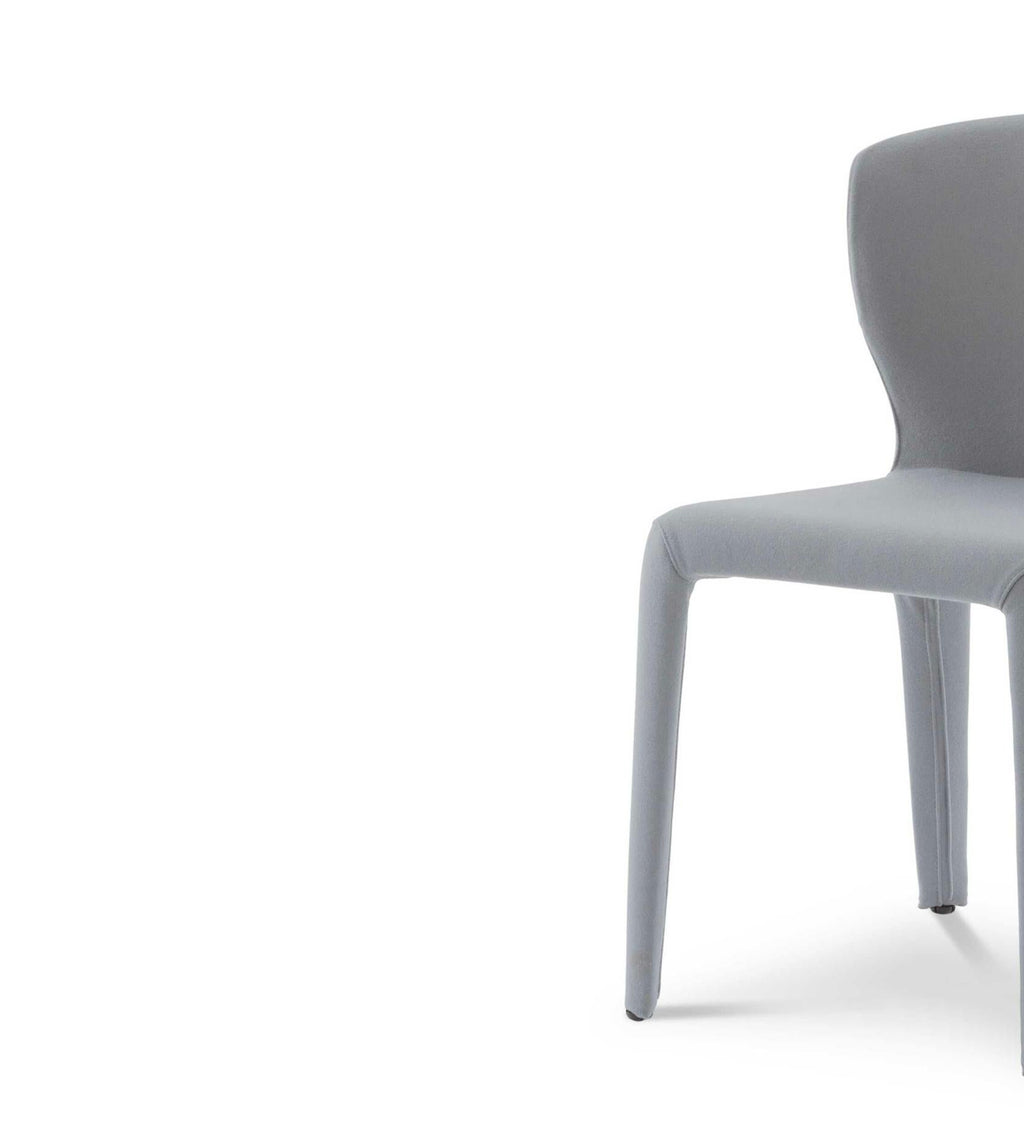 https://a.1stdibscdn.com/hannes-wettstein-hola-369-chair-for-cassina-for-sale-picture-4/f_14272/f_431482521736860511669/Captura_de_pantalla_2025_01_14_a_las_14_14_31_master.jpg
