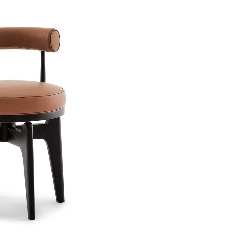 https://a.1stdibscdn.com/charlotte-perriand-indochine-chair-for-cassina-for-sale-picture-7/f_14272/f_431507121736869090551/Captura_de_pantalla_2025_01_14_a_las_16_37_14_master.jpg?width=768