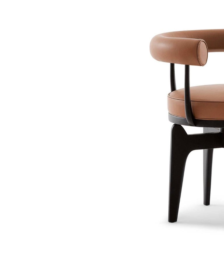 https://a.1stdibscdn.com/charlotte-perriand-indochine-chair-for-cassina-for-sale-picture-6/f_14272/f_431507121736869090704/Captura_de_pantalla_2025_01_14_a_las_16_37_18_master.jpg?width=768