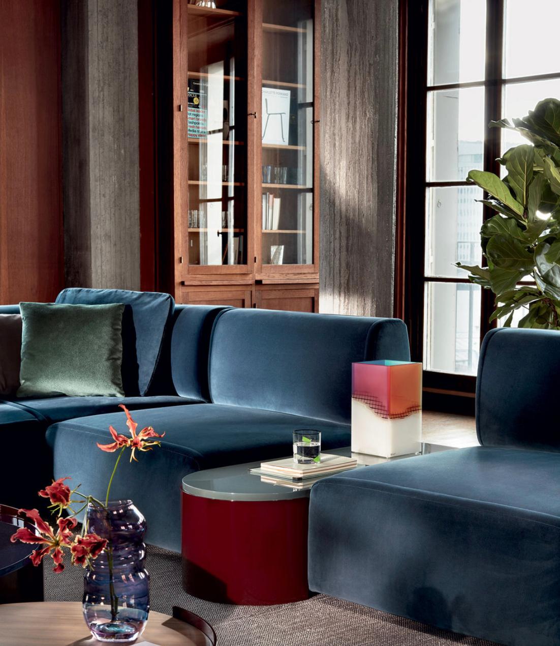 https://a.1stdibscdn.com/patricia-urquiola-bowl-sofa-for-cassina-for-sale-picture-12/f_14272/f_431638921736947507058/Captura_de_pantalla_2025_01_15_a_las_14_24_11_master.jpg