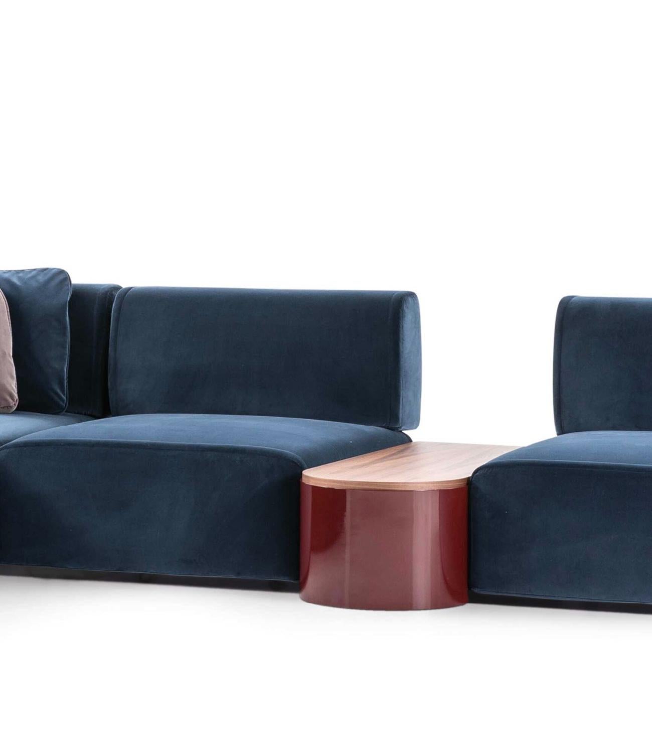 https://a.1stdibscdn.com/patricia-urquiola-bowl-sofa-for-cassina-for-sale-picture-3/f_14272/f_431645521736949949901/Captura_de_pantalla_2025_01_15_a_las_15_00_43_master.jpg