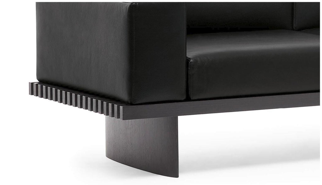 https://a.1stdibscdn.com/charlotte-perriand-refolo-sofa-for-cassina-for-sale-picture-7/f_14272/f_435796021739256718058/Captura_de_pantalla_2025_02_11_a_las_7_47_55_master.jpg