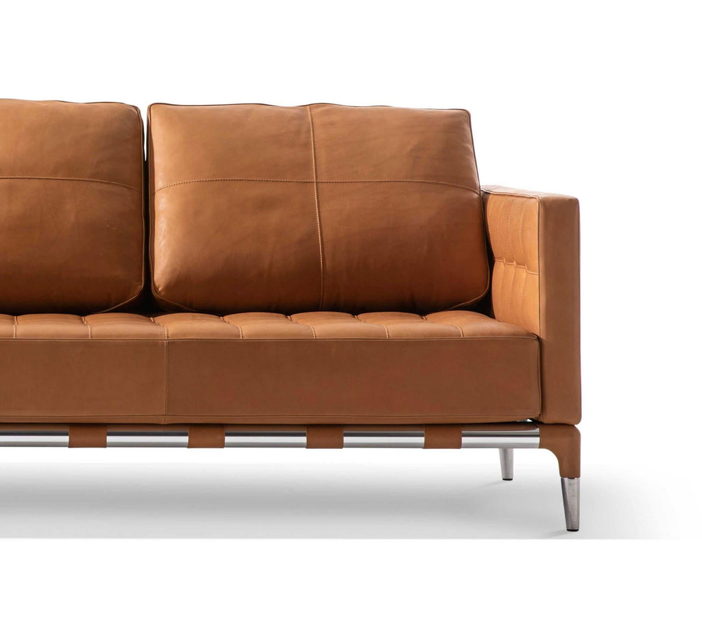 https://a.1stdibscdn.com/philippe-starck-prive-sofa-for-cassina-for-sale-picture-6/f_14272/f_436185621739468656256/Captura_de_pantalla_2025_02_13_a_las_18_43_01_master.jpg