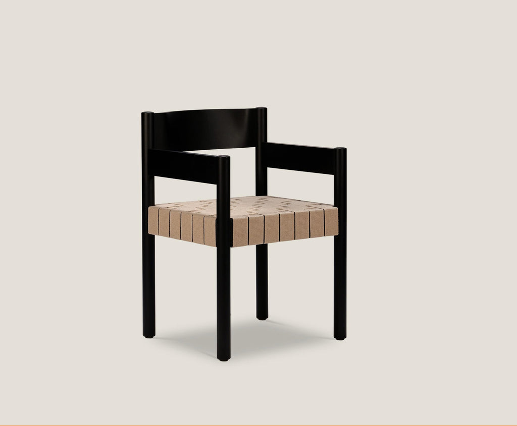 https://a.1stdibscdn.com/friis-and-moltke-norgaard-armchair-for-one-collection-for-sale-picture-4/f_14272/f_438777721741023362526/Captura_de_pantalla_2025_03_03_a_las_18_31_48_master.jpg