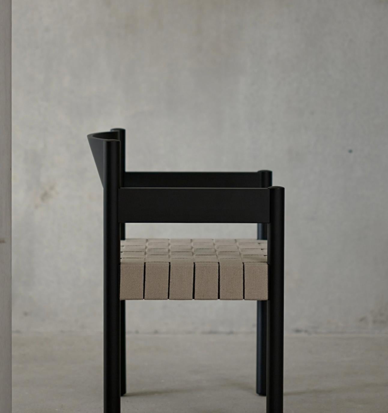 https://a.1stdibscdn.com/friis-and-moltke-norgaard-armchair-for-one-collection-for-sale-picture-12/f_14272/f_438777721741023359725/Captura_de_pantalla_2025_03_03_a_las_18_33_11_master.jpg