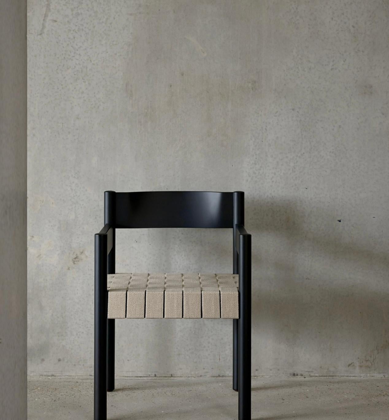 https://a.1stdibscdn.com/friis-and-moltke-norgaard-armchair-for-one-collection-for-sale-picture-10/f_14272/f_438777721741023359760/Captura_de_pantalla_2025_03_03_a_las_18_33_21_master.jpg