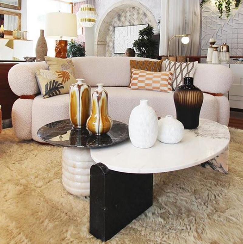 https://a.1stdibscdn.com/dooq-mid-century-modern-off-white-boucle-malibu-round-sofa-blue-velvet-w200-for-sale-picture-7/f_54242/f_353406621689949122729/Capturar2_master.JPG