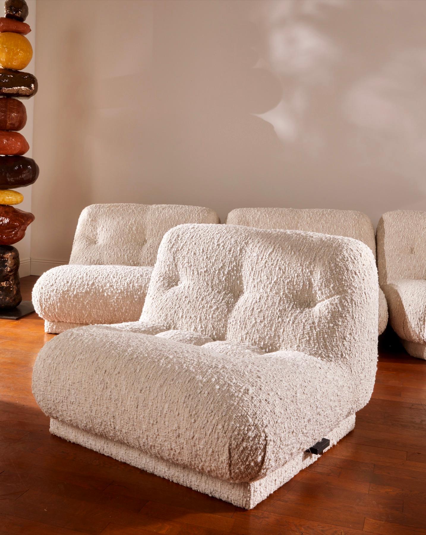 https://a.1stdibscdn.com/customizable-modular-sofa-by-studio-glustin-for-sale-picture-6/f_9680/f_461016621754055660299/Capture_d_e_cran_2025_08_01_a_15_40_39_master.jpeg