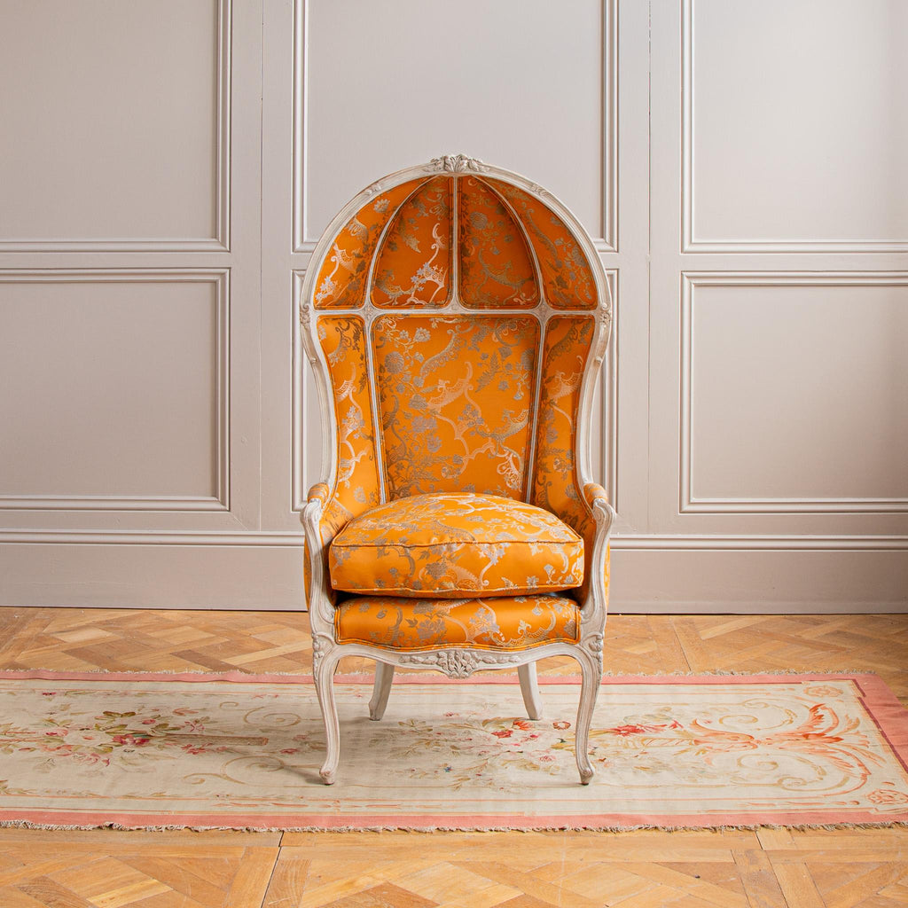 https://a.1stdibscdn.com/a-louis-xv-style-porters-chair-by-la-maison-london-for-sale-picture-12/f_23353/f_404869321720188536137/Capucine_Armchair_001_master.jpg