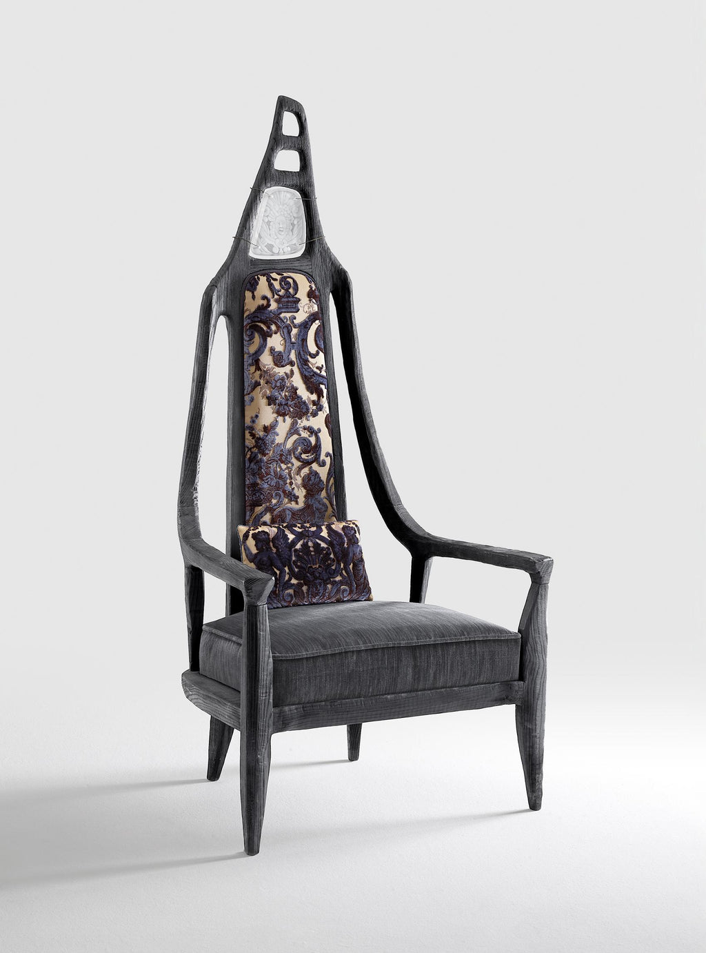 https://a.1stdibscdn.com/cariega-chair-by-vetralia-for-sale-picture-2/f_12192/f_477435821764347022300/Cariega_Chair_Giovanni_Luca_Ferreri_Vetralia_HR_01_master.jpg