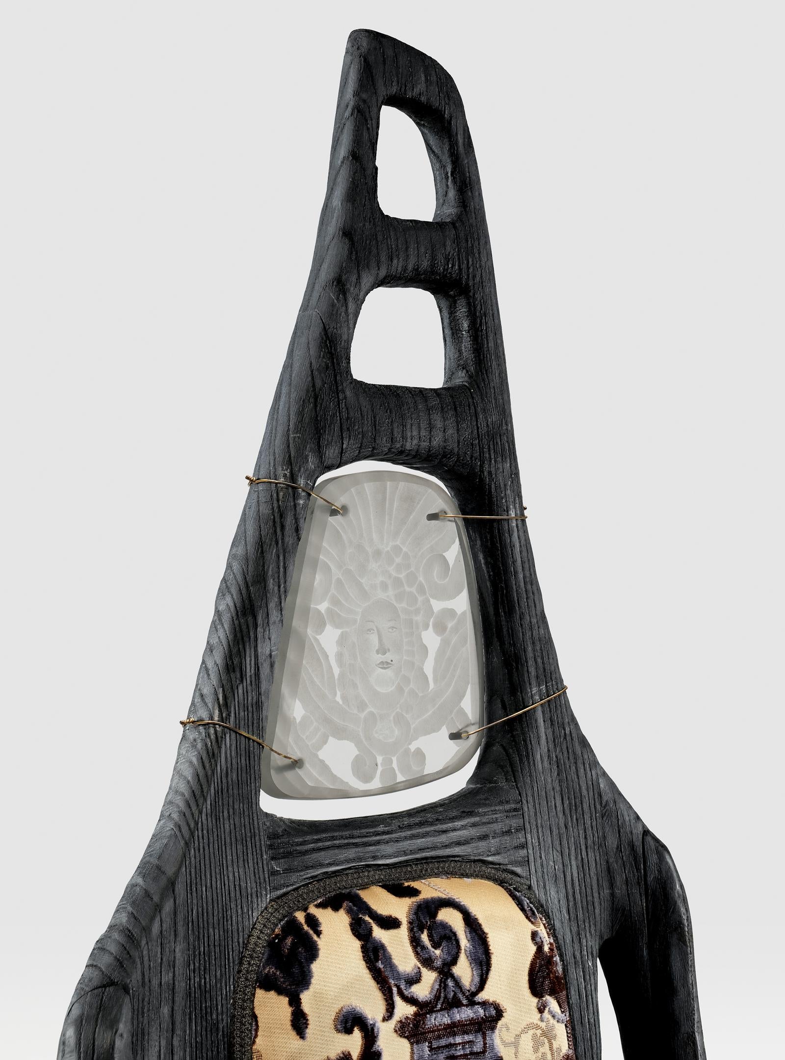 https://a.1stdibscdn.com/cariega-chair-by-vetralia-for-sale-picture-6/f_12192/f_477435821764347024089/Cariega_Chair_Giovanni_Luca_Ferreri_Vetralia_HR_det02_master.jpg