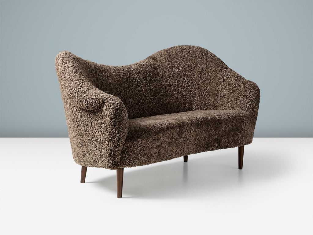 https://a.1stdibscdn.com/sheepskin-samspel-sofa-by-carl-malmsten-for-sale-picture-7/f_13332/f_435438621738971102624/Carl_Malmsten_Samspel_Sofa_OHS_Ver_Sahara12612_r1_layered_4000px_copy_master.jpg
