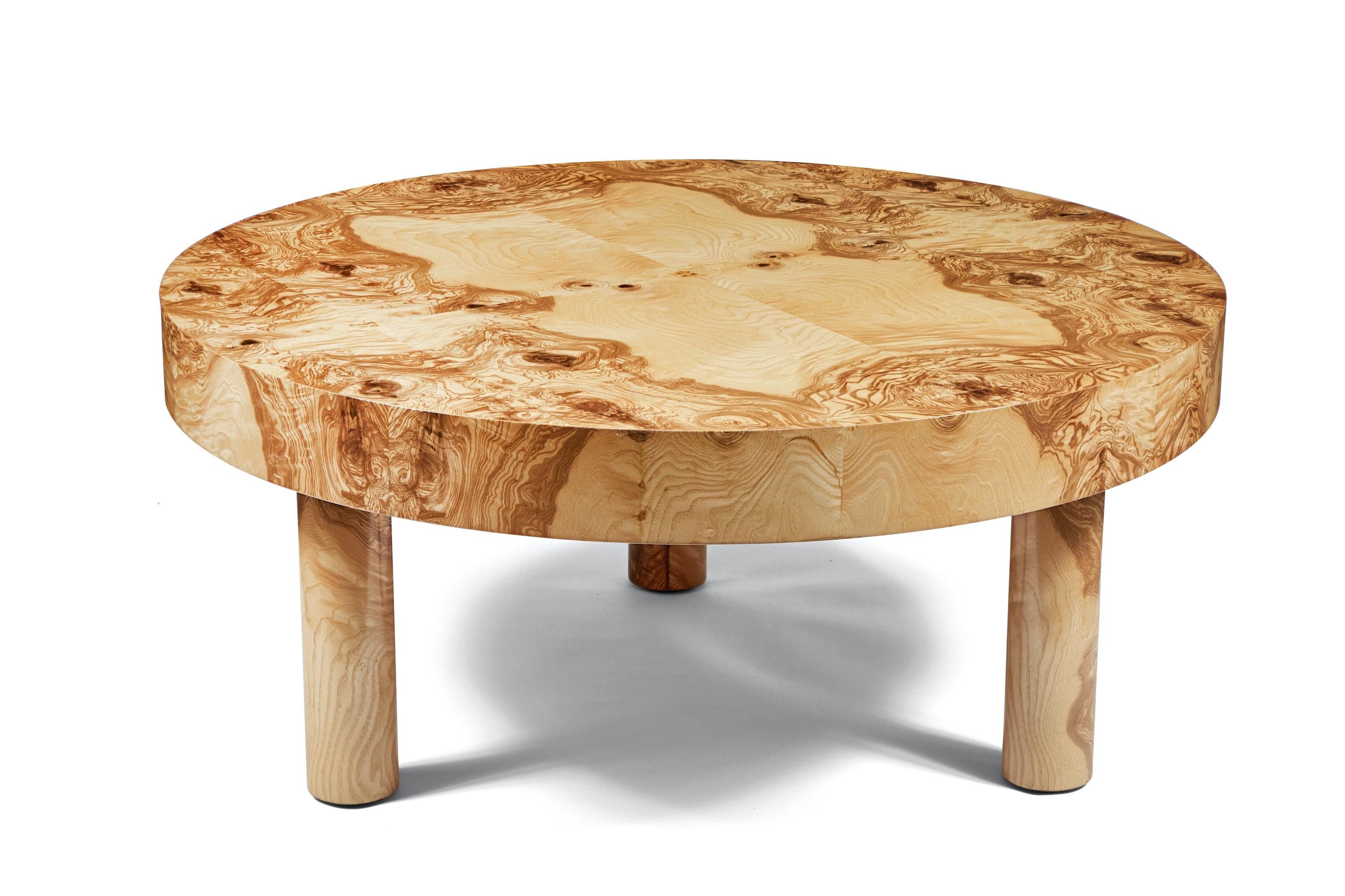 https://a.1stdibscdn.com/carlton-coffee-table-in-burl-wood-by-august-abode-for-sale-picture-2/f_56632/1617387932152/Carlton_Cocktail_Table_Stefani_Stein_for_August_Abode_2_master.jpg