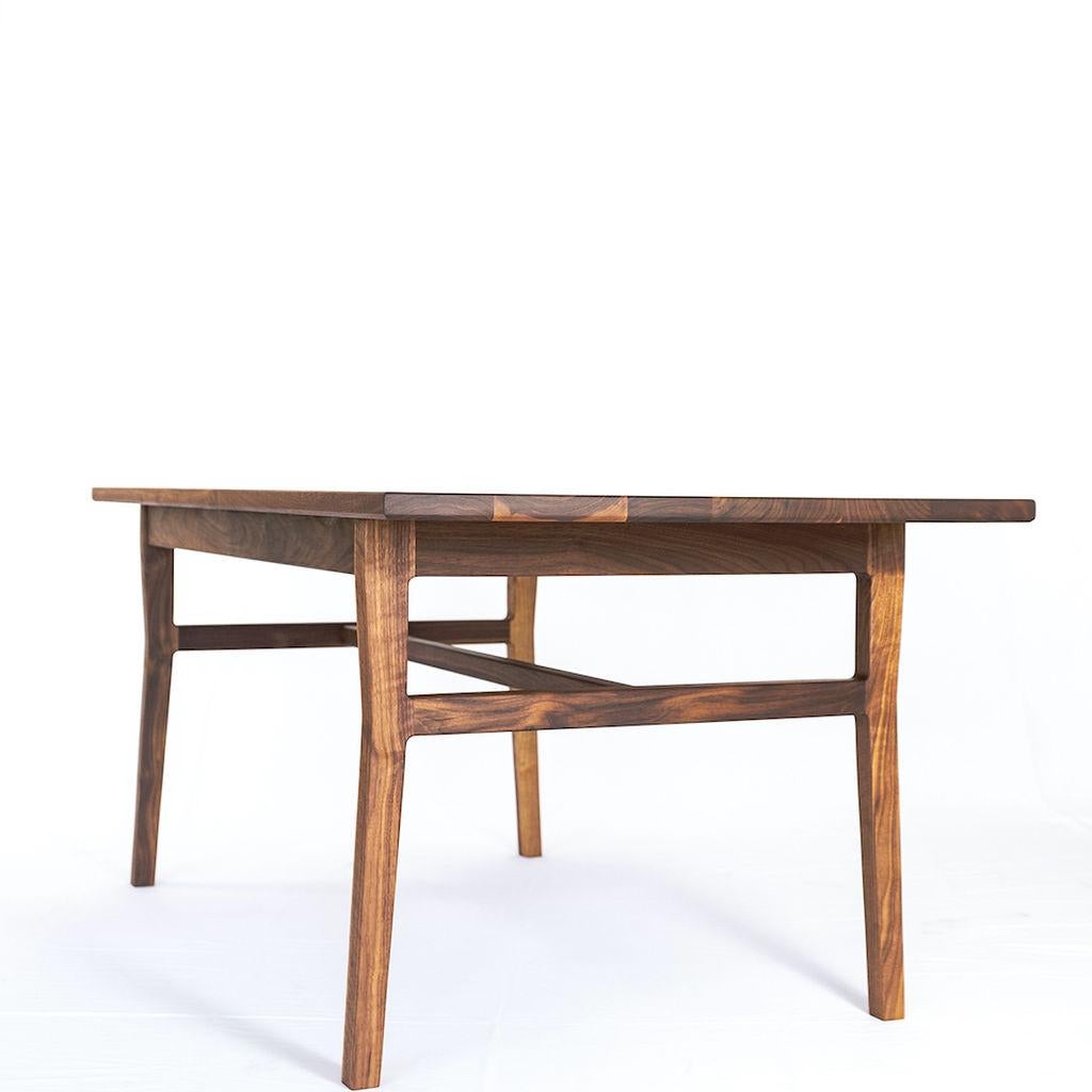 https://a.1stdibscdn.com/laurel-dining-set-modern-walnut-table-and-bench-with-sculpted-joinery-for-sale-picture-4/f_53722/f_198726521594828653964/Carter_Comp_19_master.jpg
