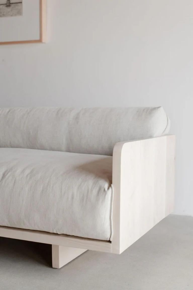 https://a.1stdibscdn.com/carter-sofa-for-sale-picture-3/32076752/f_397653521715951918141/Carter_Sofa_3_master.jpg