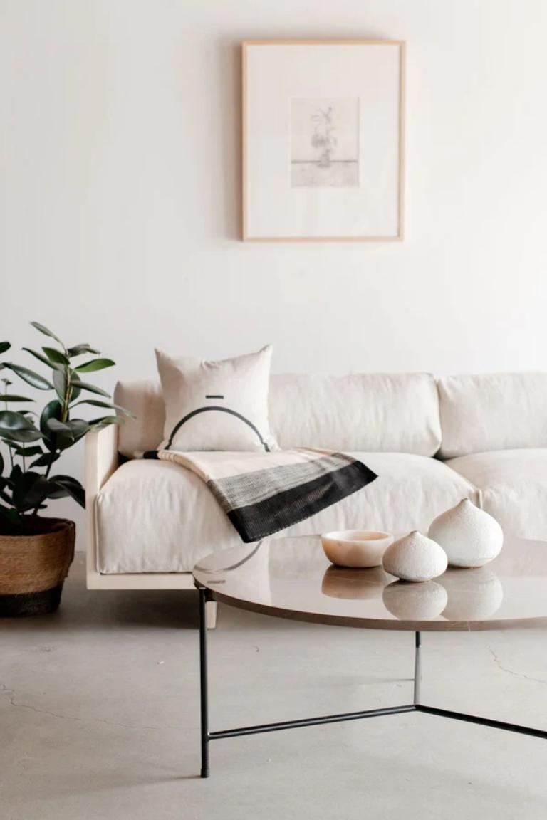 https://a.1stdibscdn.com/carter-sofa-for-sale-picture-4/32076752/f_397653521715951918199/Carter_Sofa_4_master.jpg