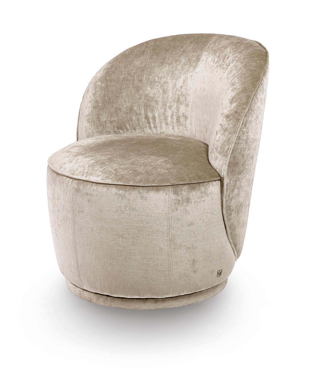 https://a.1stdibscdn.com/armchair-frame-made-solid-timber-and-plywood-upholstered-base-customizable-for-sale-picture-4/f_46622/f_196985921601645287320/Celebrity_Armachiar2_B_MHPx_R_master.jpg
