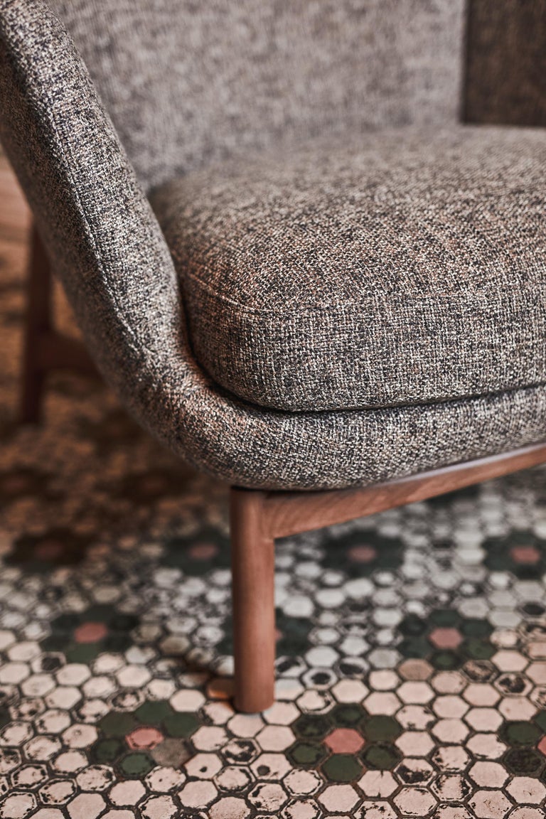 https://a.1stdibscdn.com/sublime-armchairs-contemporary-style-in-solid-wood-textiles-upholstery-for-sale-picture-15/f_35593/f_344598921685046678365/Century_0200_master.jpg?width=768