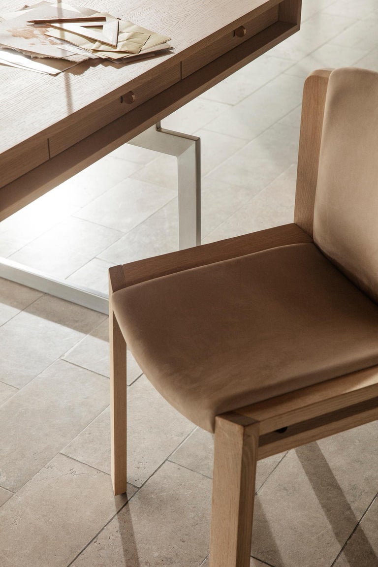 https://a.1stdibscdn.com/joe-colombo-chair-300-for-karakter-for-sale-picture-7/f_14272/f_416433921727332820287/Chair300_detail_2022_master.jpg?width=768