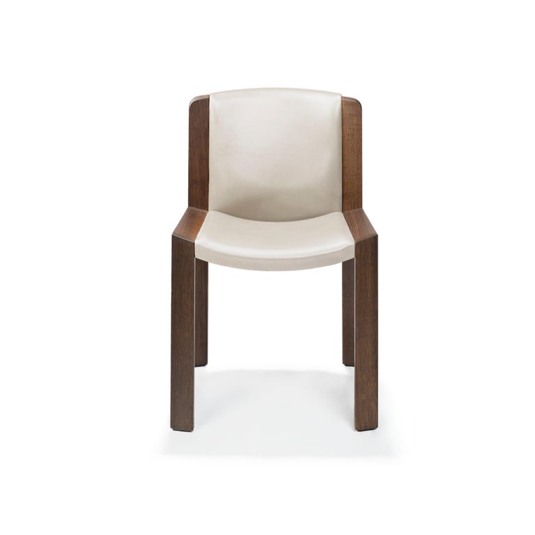 https://a.1stdibscdn.com/joe-colombo-chair-300-for-karakter-for-sale-picture-2/f_14272/f_416433921727332992861/Chair_300_soaped_oak_Royal_nubuck_off_white_30252_1_master.jpg?width=768