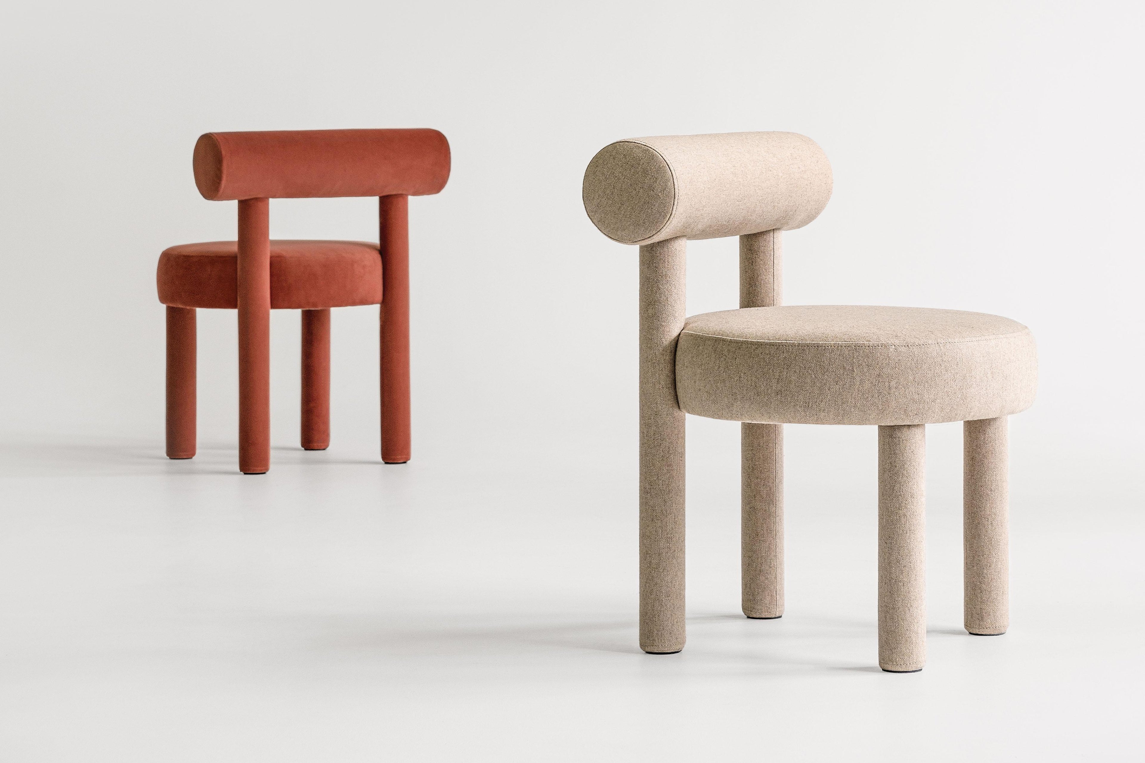 https://a.1stdibscdn.com/set-of-two-modern-chair-gropius-cs1-in-matt-velvet-fabric-by-noom-for-sale-picture-9/f_42321/f_198117821594396002677/Chair_Gropius_CS1_by_NOOM_17_min_master.jpg