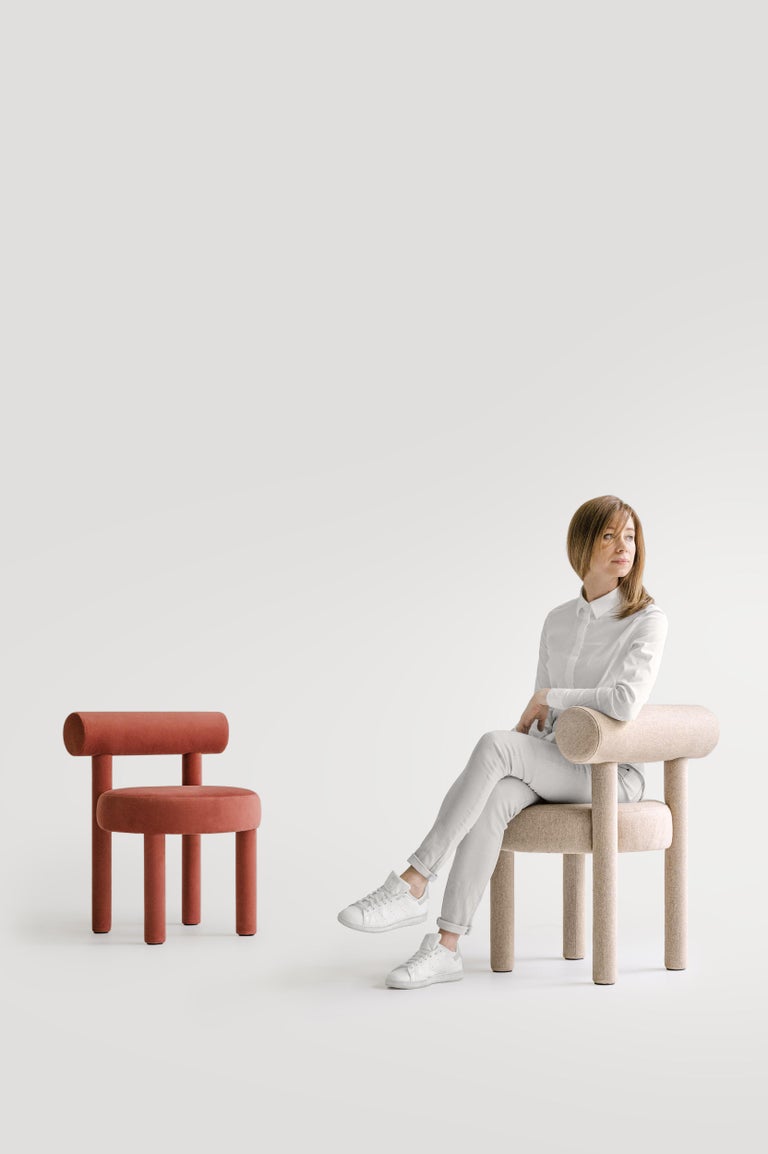 https://a.1stdibscdn.com/modern-chair-gropius-cs1-in-jab-ascendent-boucle-fabric-by-noom-for-sale-picture-11/f_42321/f_299421421660223158030/Chair_Gropius_CS1_by_NOOM_34_min_master.jpg?width=768