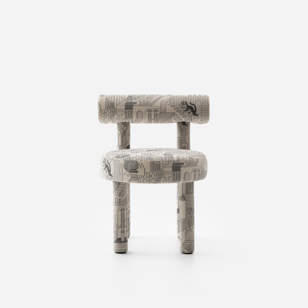 https://a.1stdibscdn.com/dining-gropius-chair-cs1-artistry-edition-in-patience-gough-velvet-by-noom-for-sale-picture-2/f_42321/f_454190321749683973827/Chair_Gropius_CS1_by_NOOM_in_Patience_and_Gough_Penrose_Prowl_NAKED_fabric_3__master.jpg