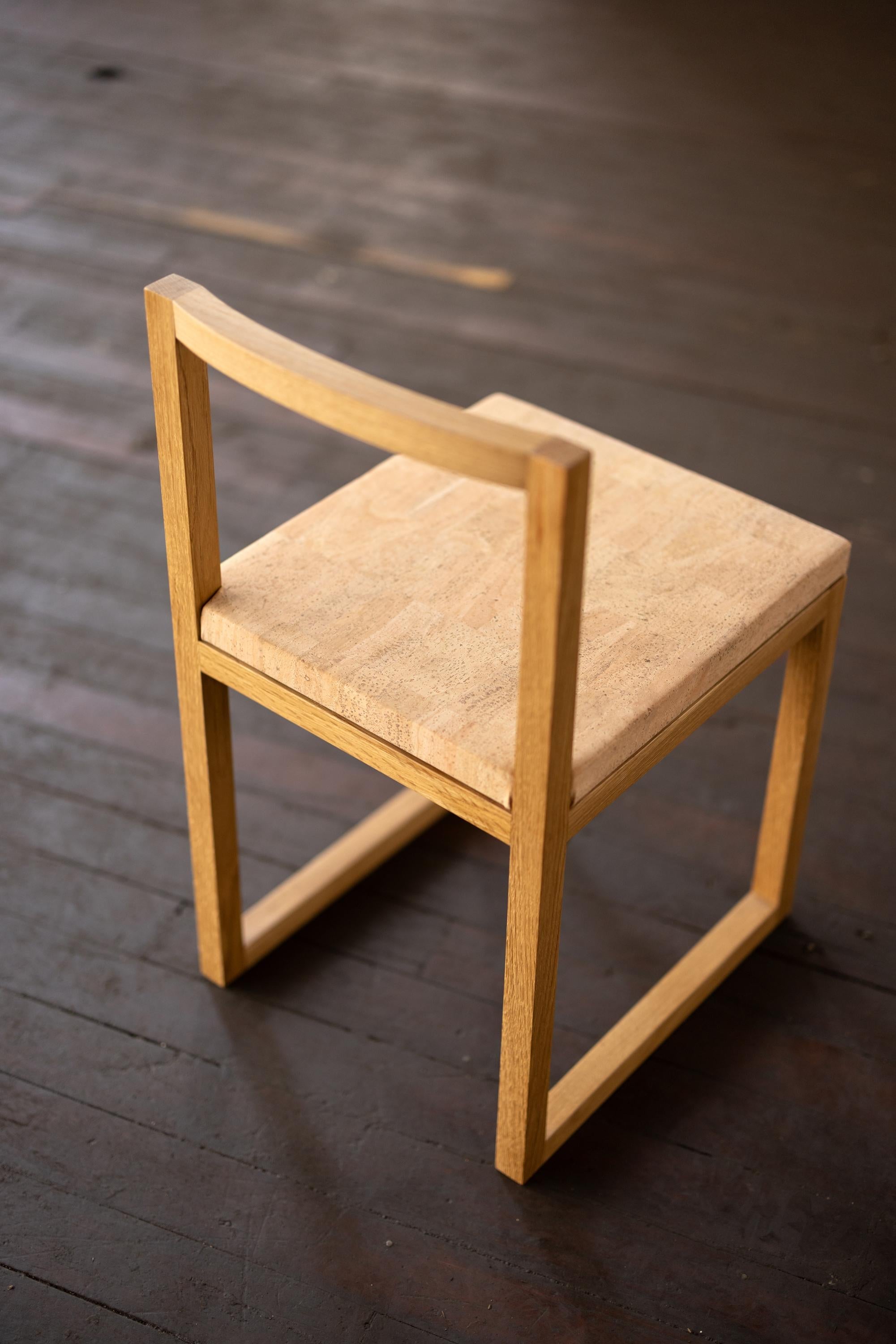 https://a.1stdibscdn.com/white-oak-wood-and-cork-chair-dining-or-writing-desk-chair-porto-chair-for-sale-picture-2/f_43982/f_343216421684330523310/Chair_cork_whiteoak_0339_3000px_master.jpg