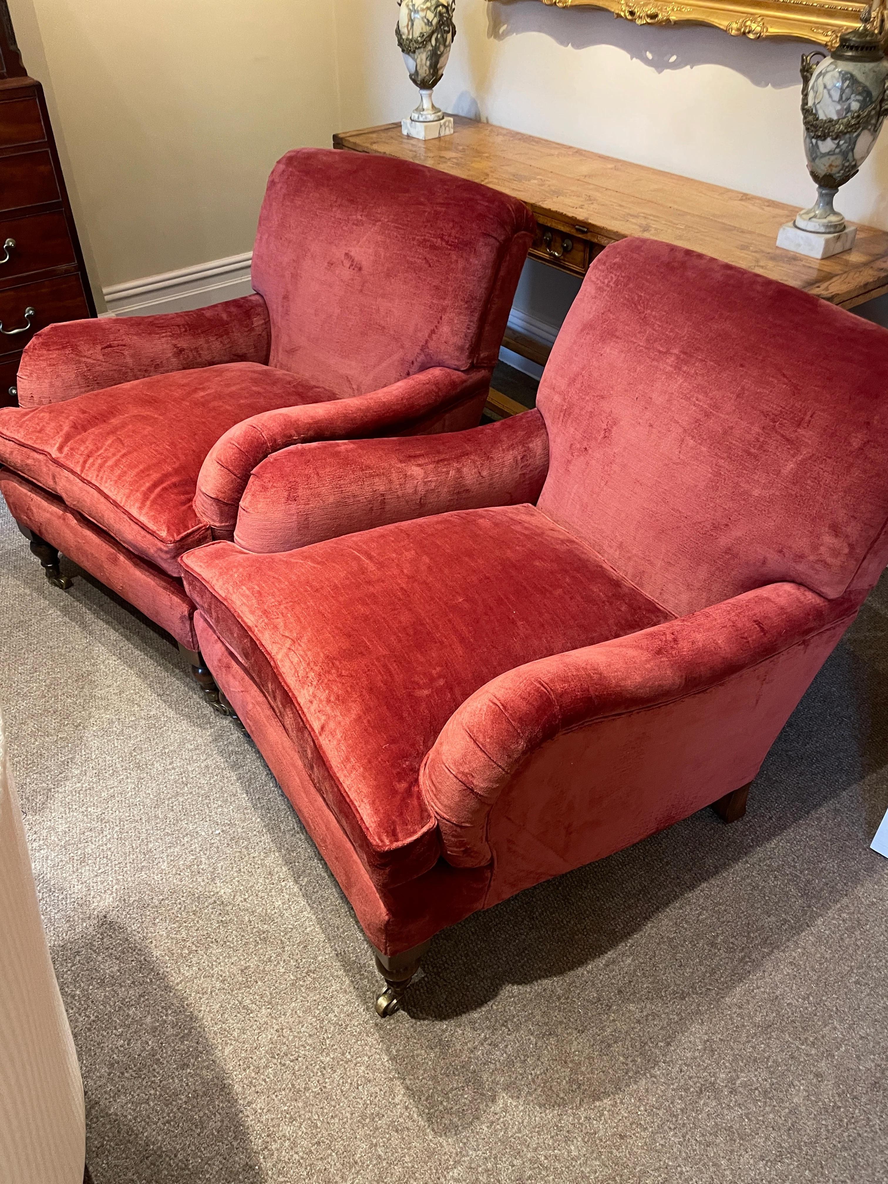 https://a.1stdibscdn.com/sofa-three-seater-in-howard-design-for-sale-picture-4/f_90952/f_482848821768227502744/Chairs_master.jpeg