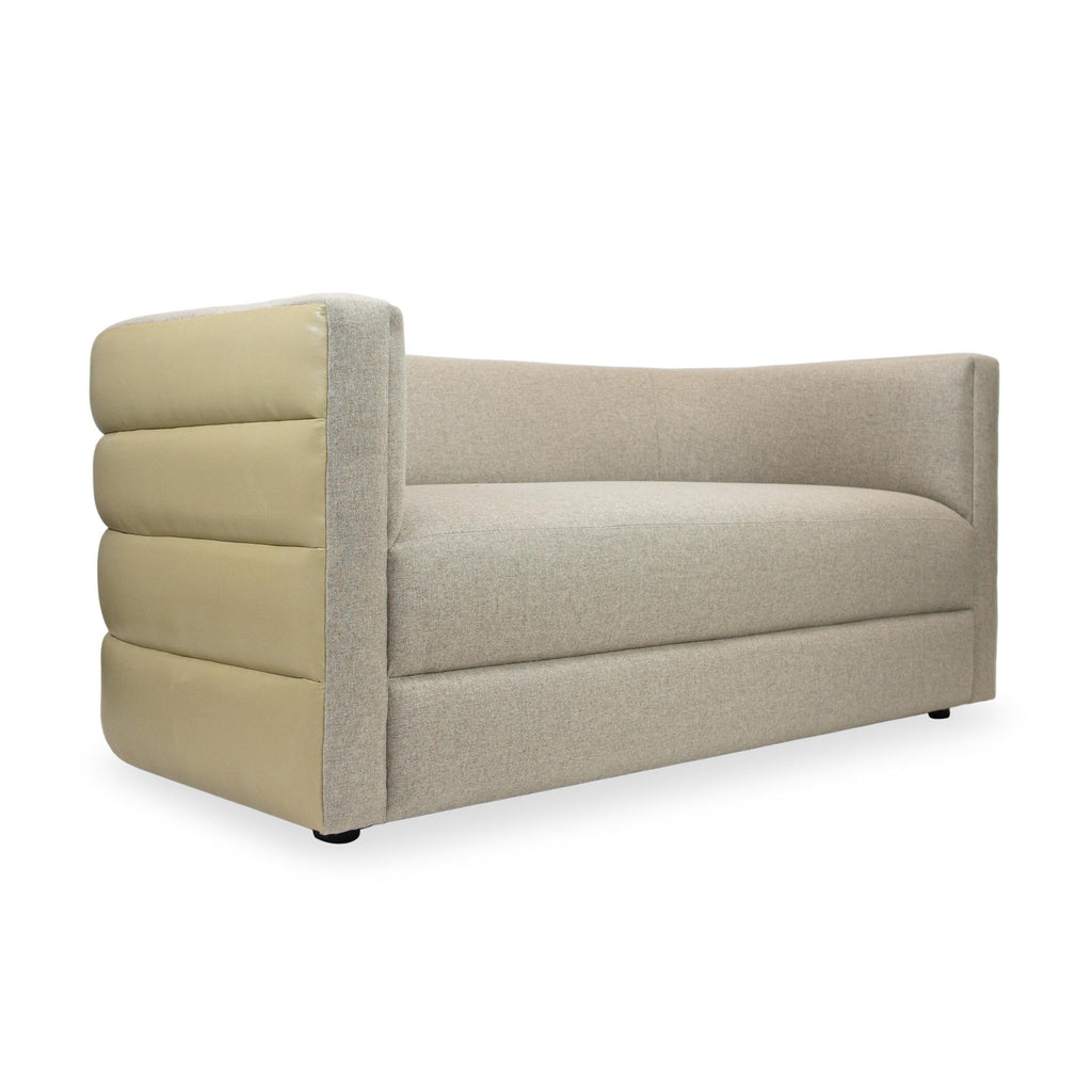 https://a.1stdibscdn.com/club-sofa-with-channel-tufting-customizable-for-sale-picture-6/f_21233/f_343996121684771335149/Channeled_Back_Love_Seat_Angle_master.jpg