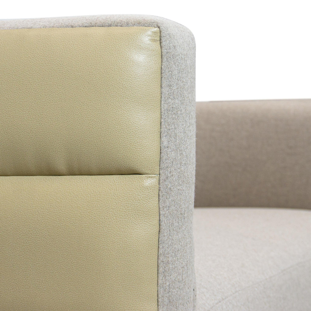 https://a.1stdibscdn.com/club-sofa-with-channel-tufting-customizable-for-sale-picture-8/f_21233/f_343996121684771385839/Channeled_Back_Love_Seat_Arm_Detail2_master.jpg
