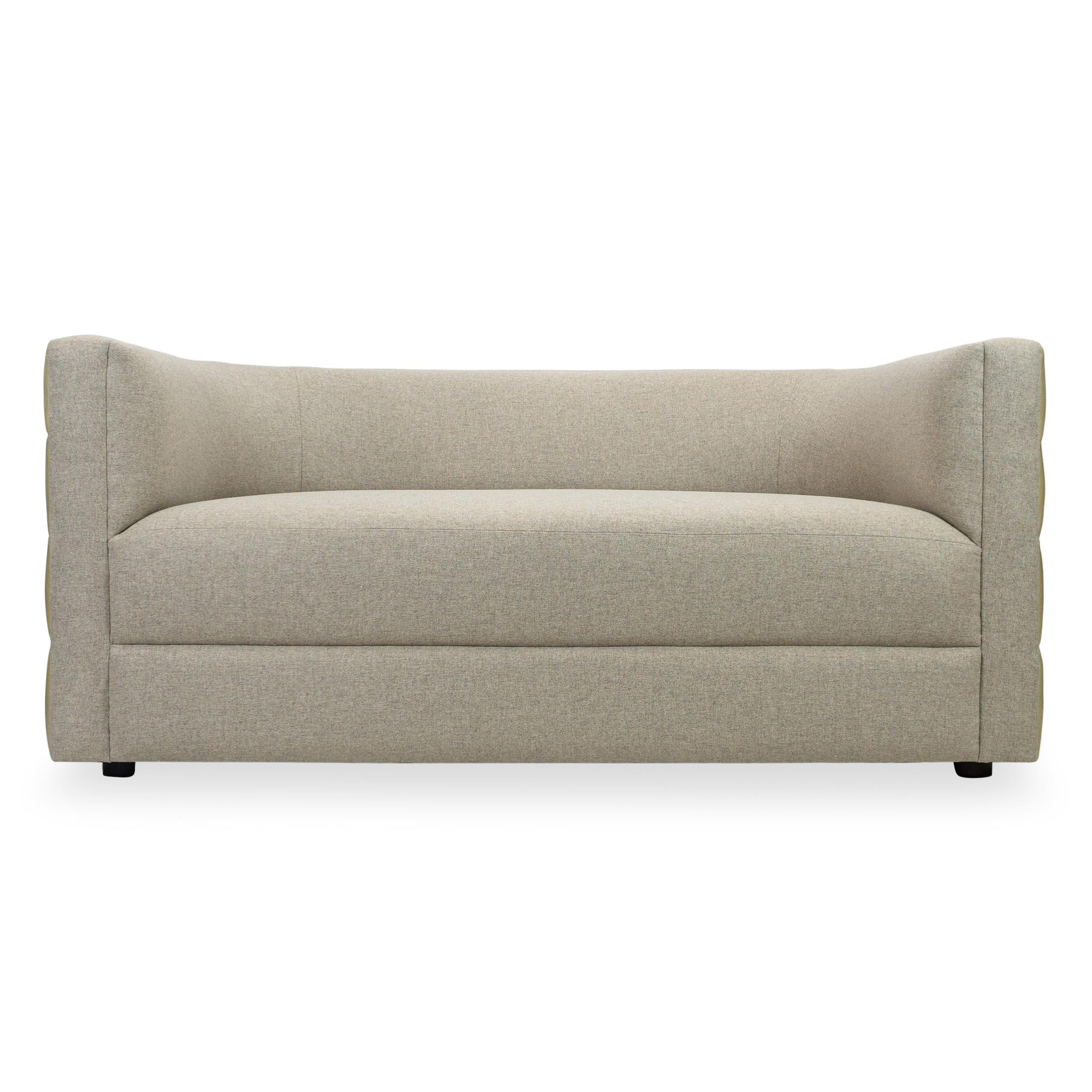 https://a.1stdibscdn.com/club-sofa-with-channel-tufting-customizable-for-sale-picture-3/f_21233/f_343996121684771337696/Channeled_Back_Love_Seat_Front_master.jpg