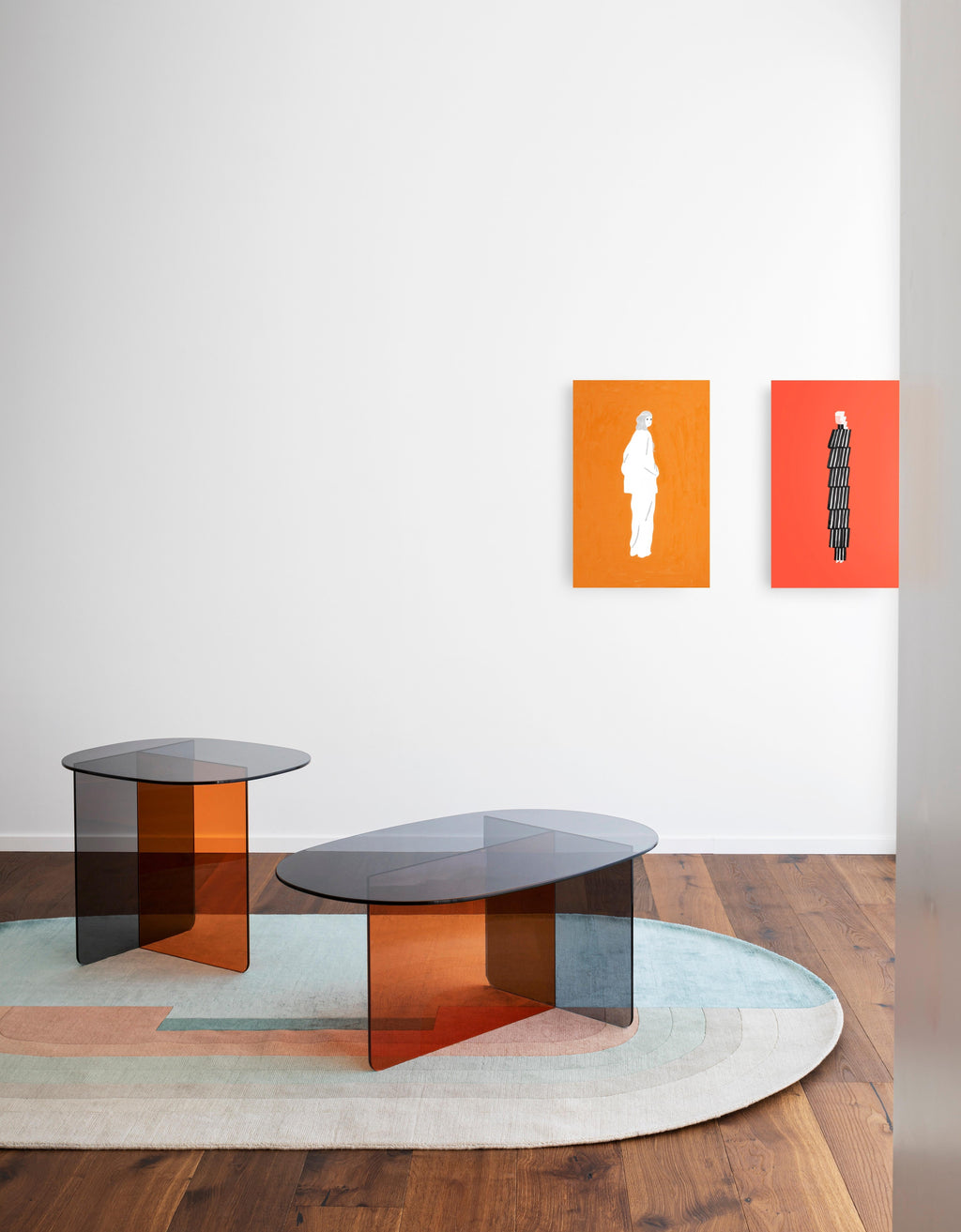 https://a.1stdibscdn.com/chap-low-coffee-table-in-palladio-orange-and-grey-glass-by-matteo-zorzenoni-for-sale-picture-2/f_16392/f_442120121742920621779/Chap_1_master.jpg