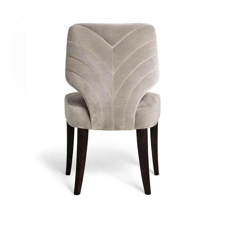 https://a.1stdibscdn.com/couture-dining-chair-in-hand-tailored-upholstery-hollywood-regency-style-for-sale-picture-17/f_27693/f_491129921772833487809/ChatGPT_Image_Feb_24_2026_10_39_01_AM_upscaled_master.jpg?width=768