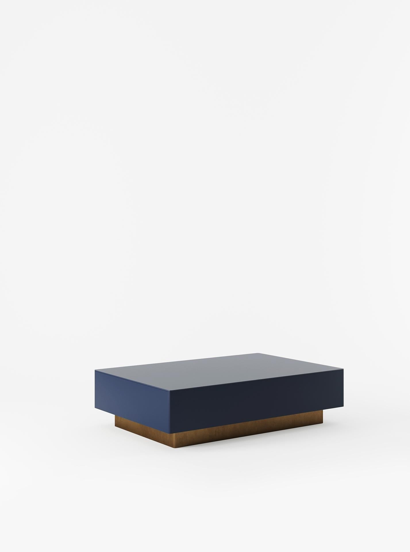 https://a.1stdibscdn.com/chelmsford-lacquered-steel-and-glass-coffee-table-by-kevin-frankental-for-lemon-for-sale-picture-4/f_59512/f_261474521678963334796/Chelmsford_Navy_2_master.jpg