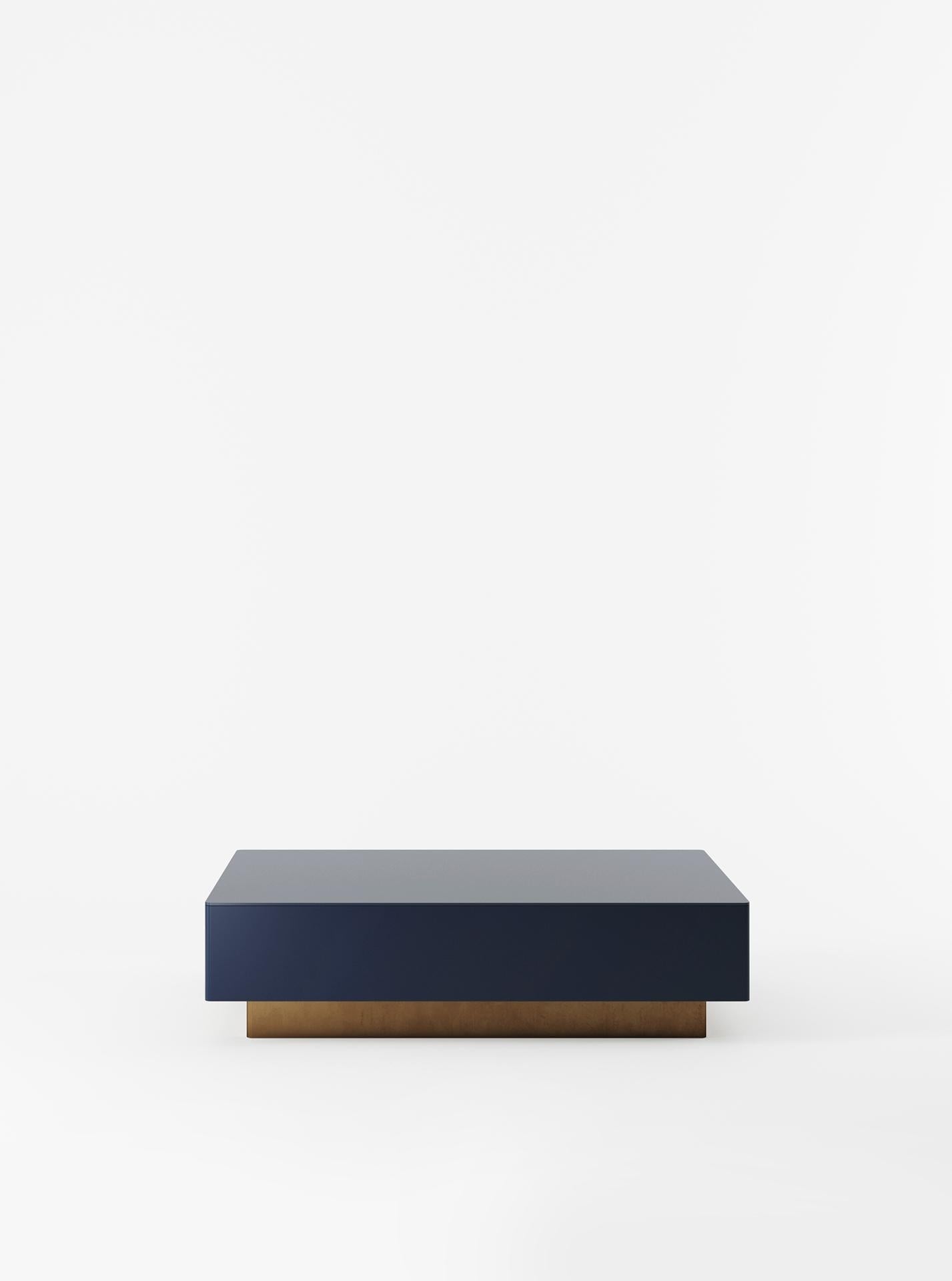 https://a.1stdibscdn.com/chelmsford-lacquered-steel-and-glass-coffee-table-by-kevin-frankental-for-lemon-for-sale-picture-2/f_59512/f_261474521678963334816/Chelmsford_Navy_3_master.jpg