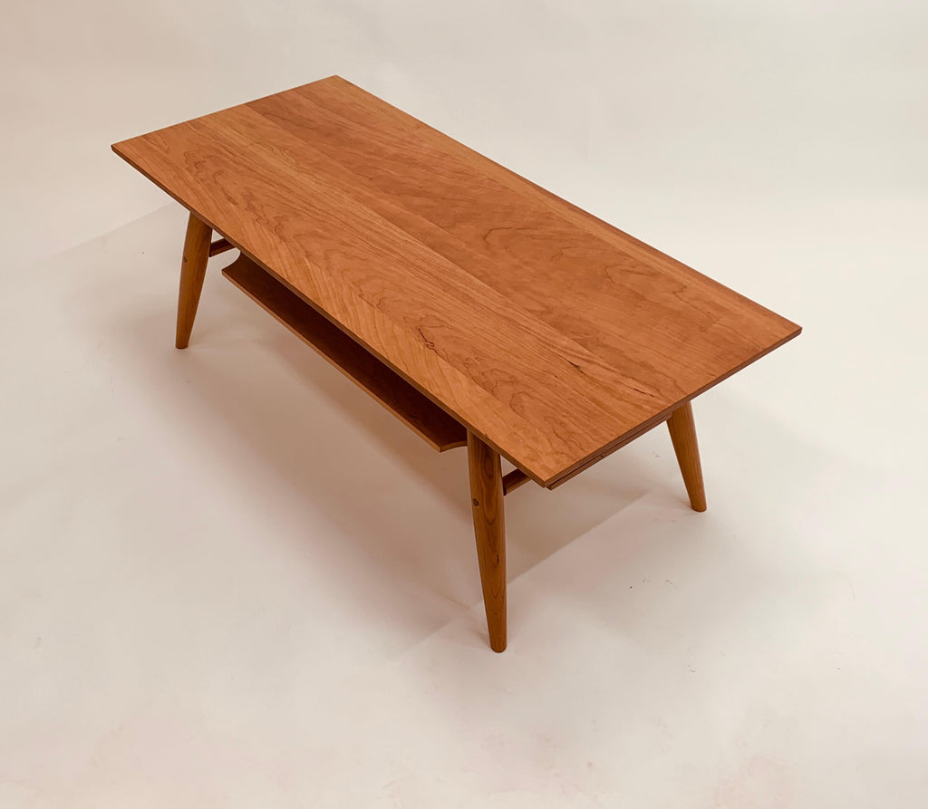 https://a.1stdibscdn.com/carry-underwood-coffee-table-in-cherry-for-sale-picture-4/f_99452/f_418810121728932896640/Cherry_4_master.jpg