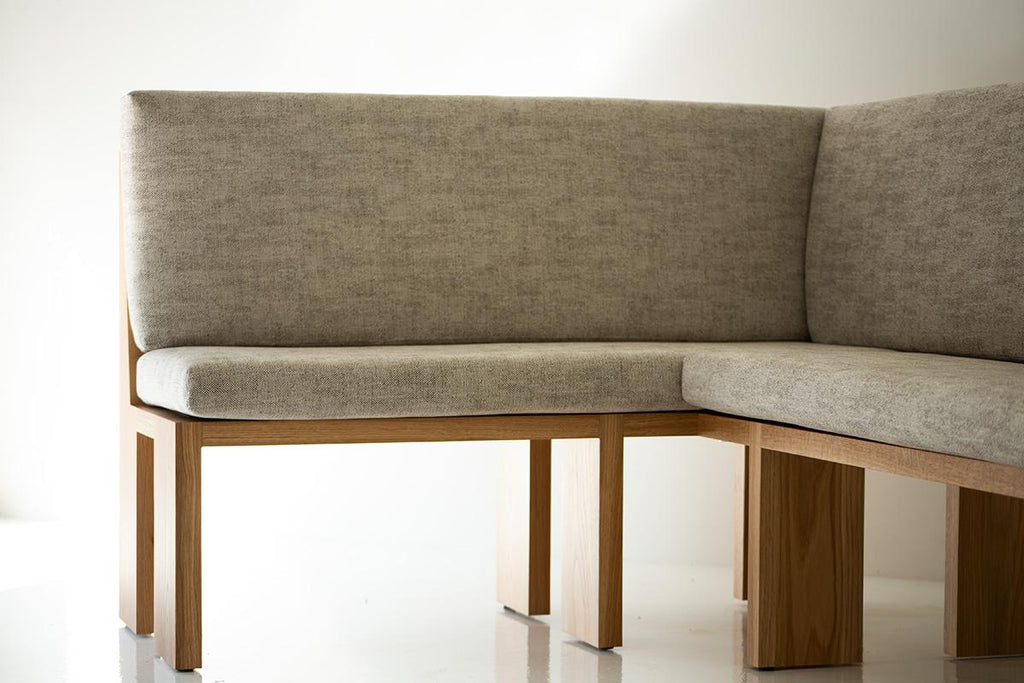 https://a.1stdibscdn.com/chile-modern-dining-banquette-for-sale-picture-6/f_9720/f_305449221663946727974/Chile_Modern_Dining_Banquette_06_master.jpg