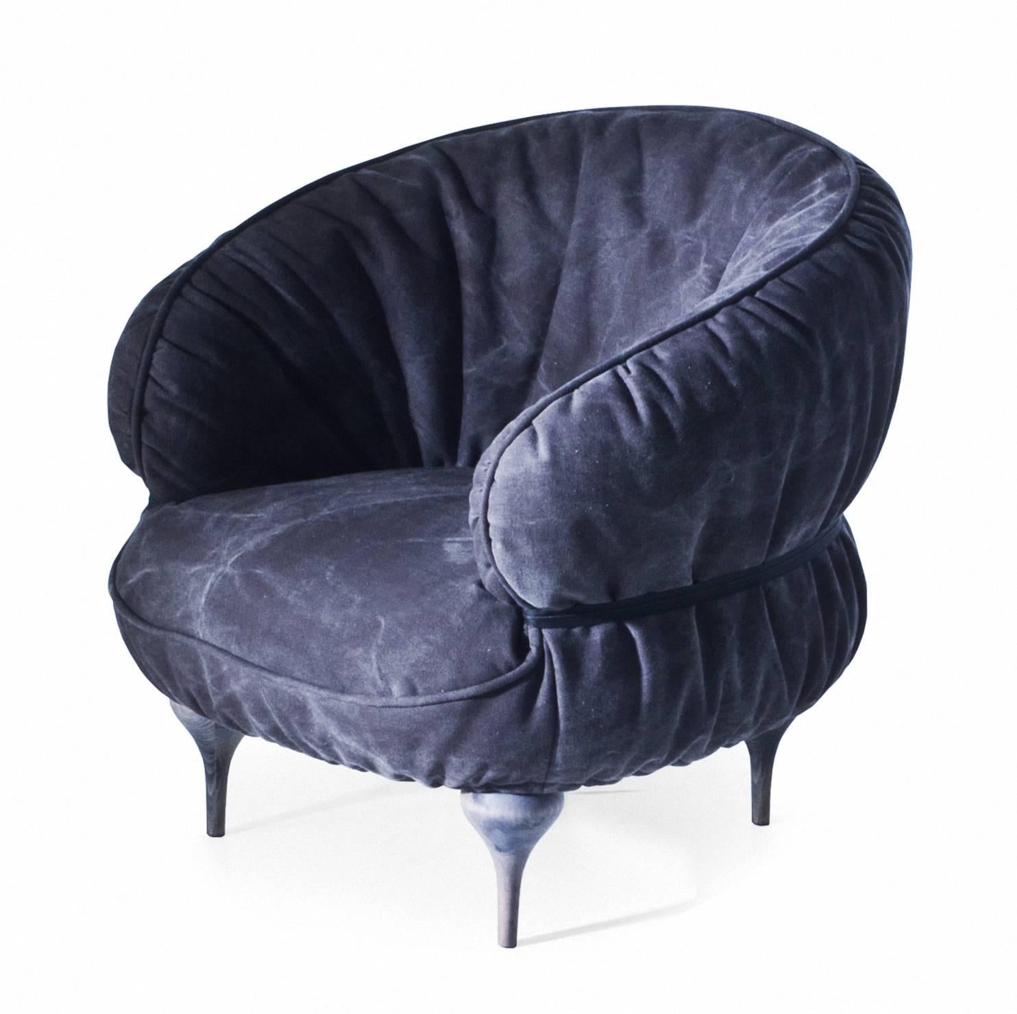 https://a.1stdibscdn.com/chubby-chic-armchair-with-belt-in-dark-brown-leather-by-moroso-for-diesel-for-sale-picture-3/archivesE/upload/f_16392/f_99113011519055749993/Chubby_Chic_Fiber_Armchair_Belt_Dark_Brown_Leather_Moroso_Diesel_3_master.jpg