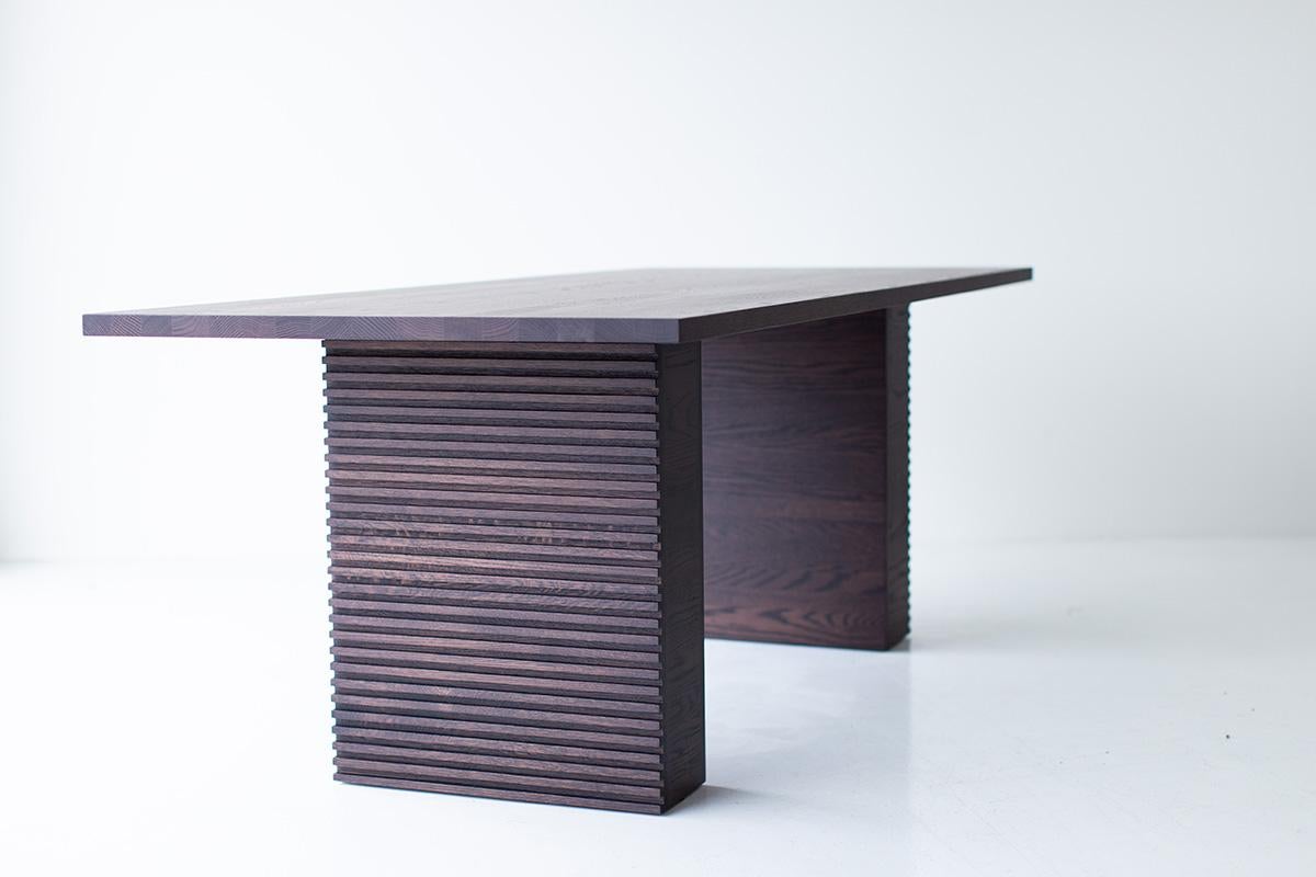 https://a.1stdibscdn.com/bertu-cicely-dining-table-with-chunky-leg-for-sale-picture-10/f_9720/f_324560021674838974881/Cicely_Dining_Table_Chunky_Leg_10_1__master.jpg