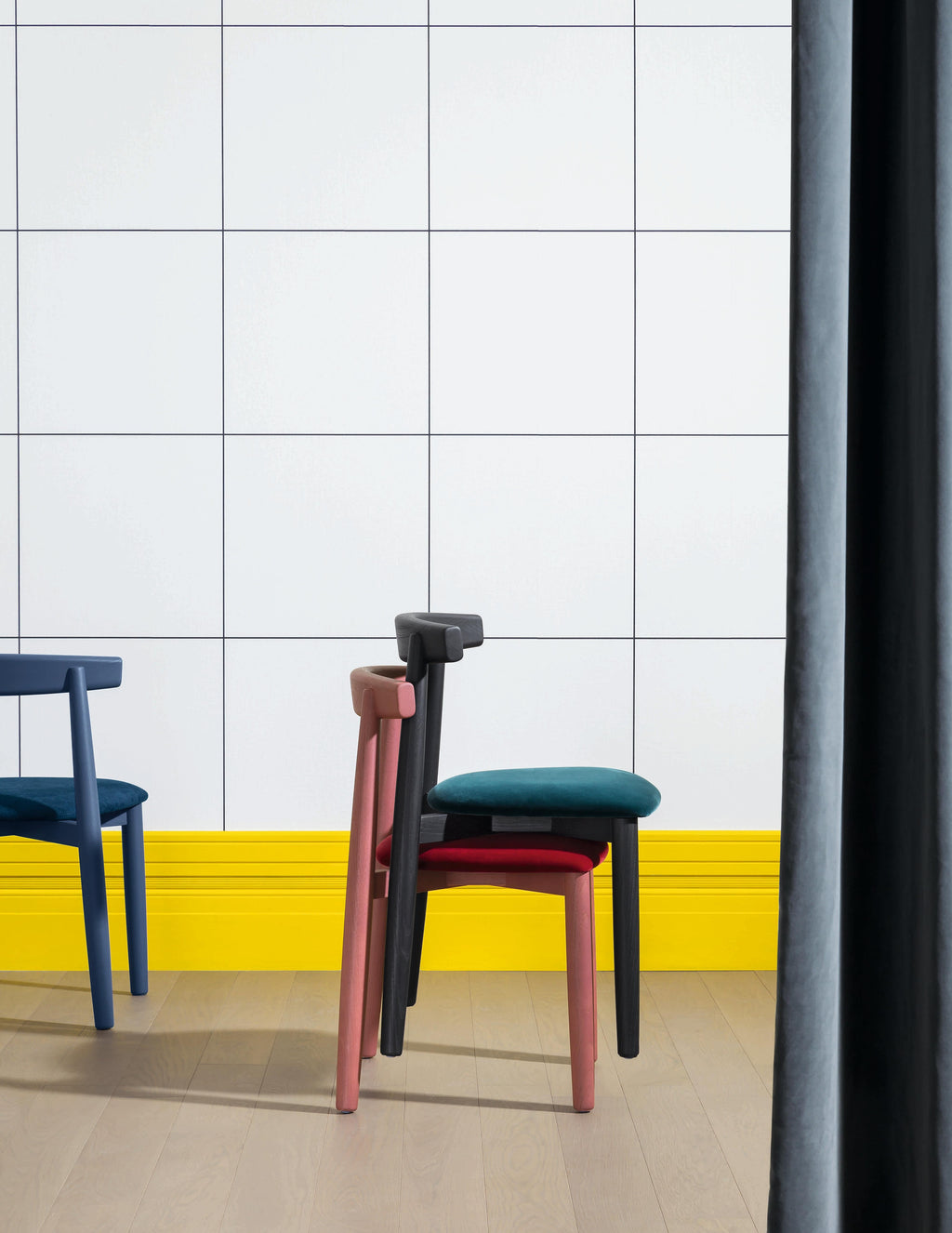 https://a.1stdibscdn.com/claretta-bold-chair-in-matching-aniline-base-upholstery-seat-by-florian-schmid-for-sale-picture-6/12330573/f_178208621580804013006/Claretta_Bold_Chair2_master.jpg