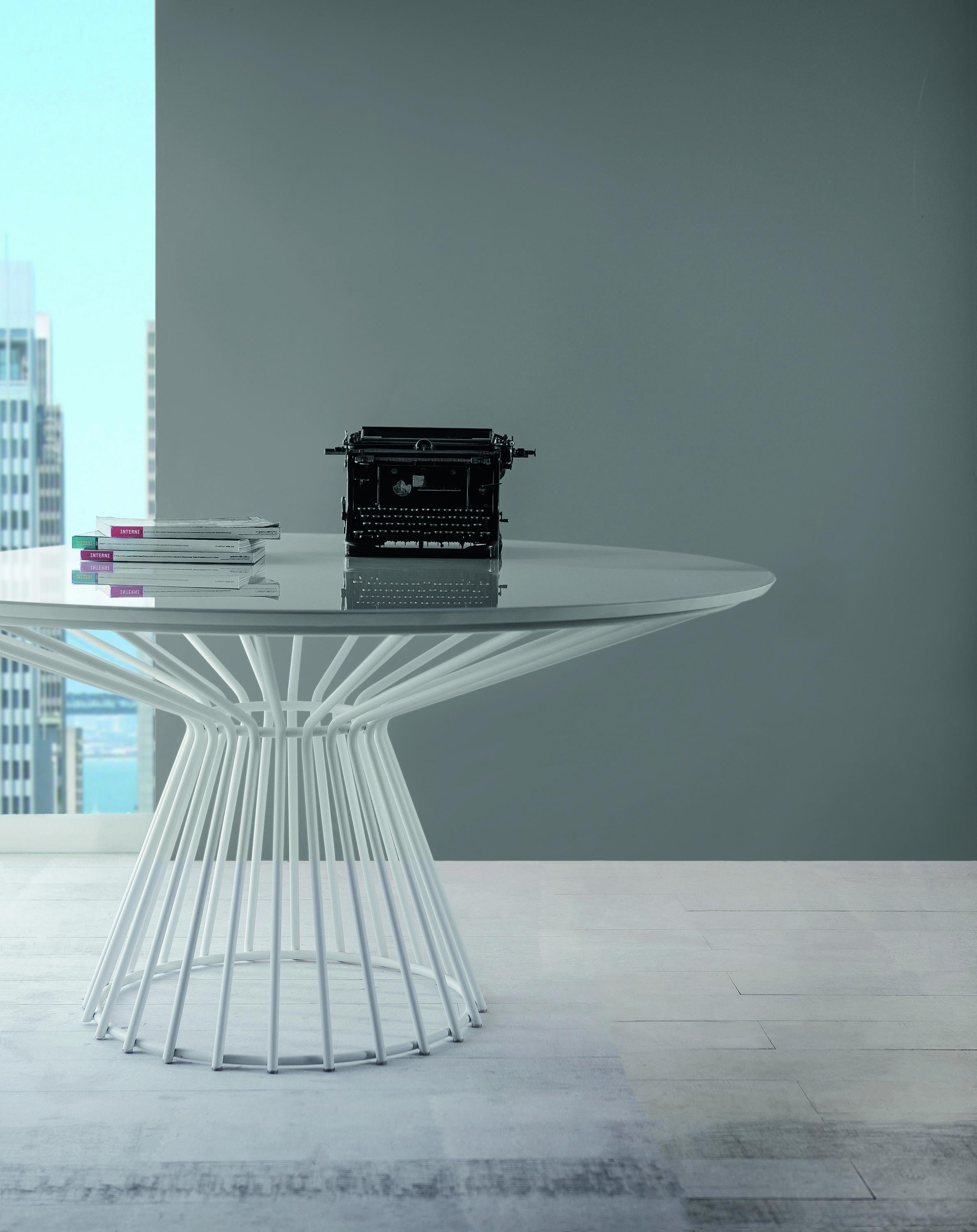 https://a.1stdibscdn.com/class-dining-table-by-doimo-brasil-for-sale-picture-4/f_12192/f_391826321712577432082/Class_1__master.jpg