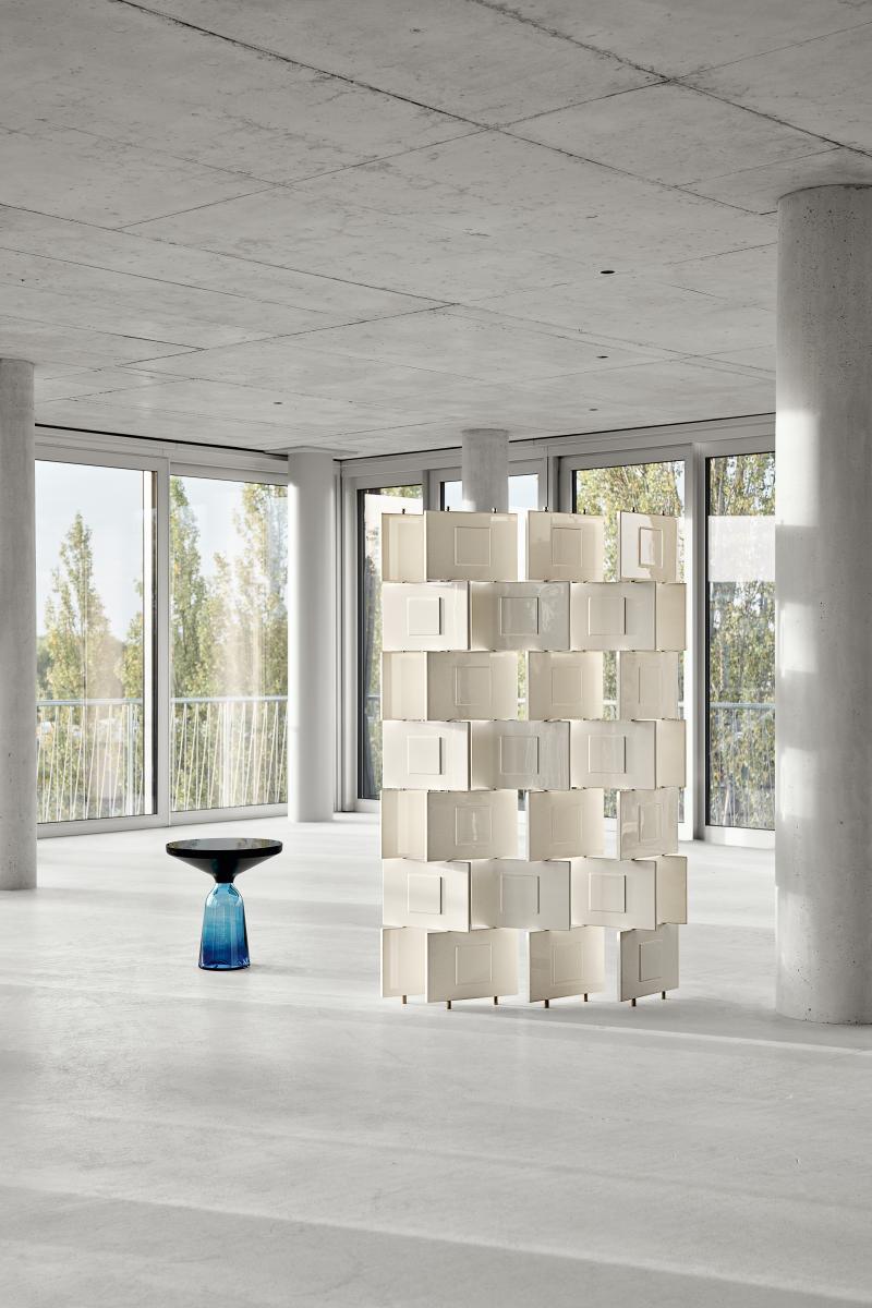 https://a.1stdibscdn.com/classicon-bell-side-table-by-sebastian-herkner-montana-blue-glass-black-for-sale-picture-2/f_105752/f_491494221773086133519/ClassiCon_bell_side_table_brick_screen_white_photo_hassos_master.jpg