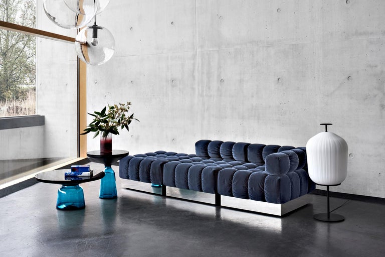 https://a.1stdibscdn.com/customizable-new-and-made-to-order-harvey-probber-deep-tuft-modular-sofa-for-sale-picture-8/f_44652/f_486651421770240713210/ClassiCon_bell_table_selene_pendant_lamp_deep_tuft_sofa_plissee_floor_lamp_hz_photo_elias_hassos_master.jpg?width=768
