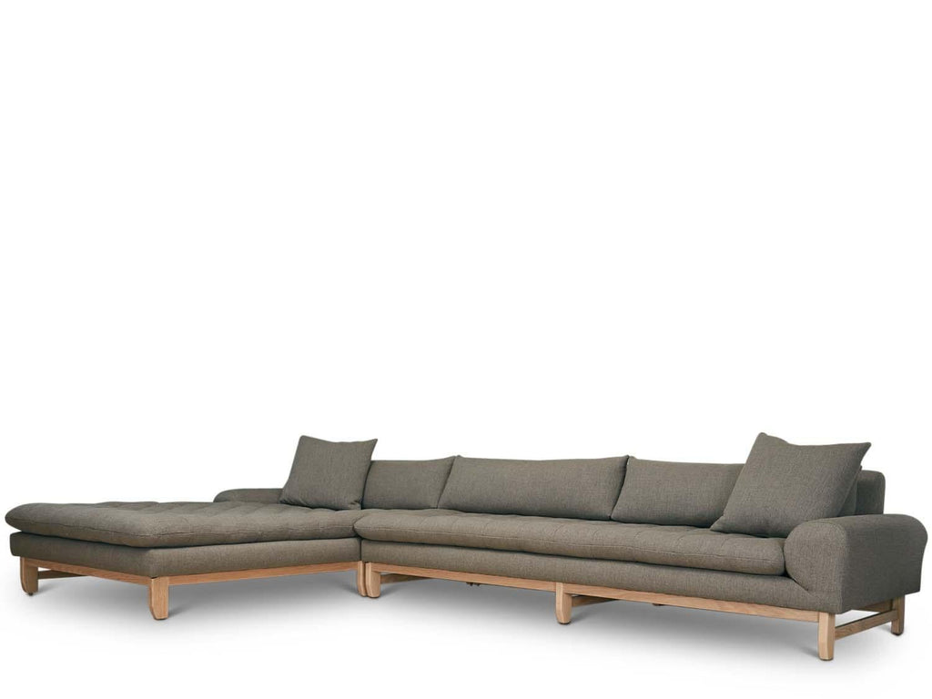 https://a.1stdibscdn.com/morro-sectional-xl-by-lawson-fenning-for-sale-picture-4/f_8060/f_326551321675815796643/Clear_Oak_Grade_C_Textured_Weave_Taupe_4_master.jpg