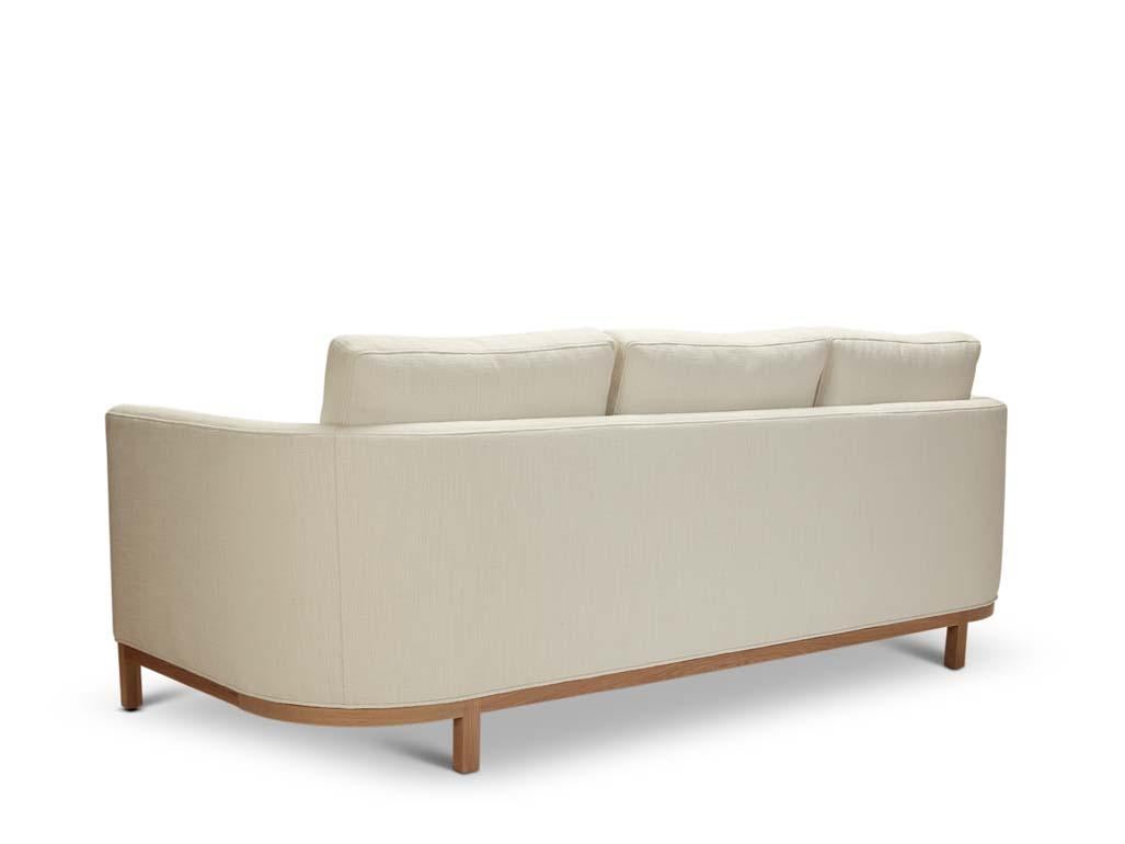 https://a.1stdibscdn.com/curved-back-sofa-by-lawson-fenning-for-sale-picture-4/f_8060/f_391248921712183646225/Clear_Oak_Grade_C_Textured_Weave_White_d_master.jpg