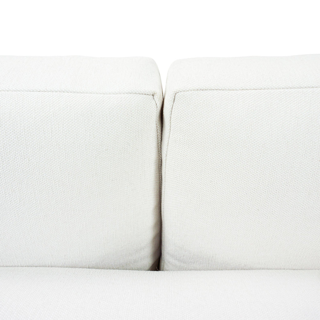 https://a.1stdibscdn.com/custom-deep-seat-sofa-with-down-cushions-and-low-profile-frame-for-sale-picture-12/f_21233/f_484373421769027867463/Cloud_White_Fabric_Sofa_Cushion_Seam_Detail_master.jpg