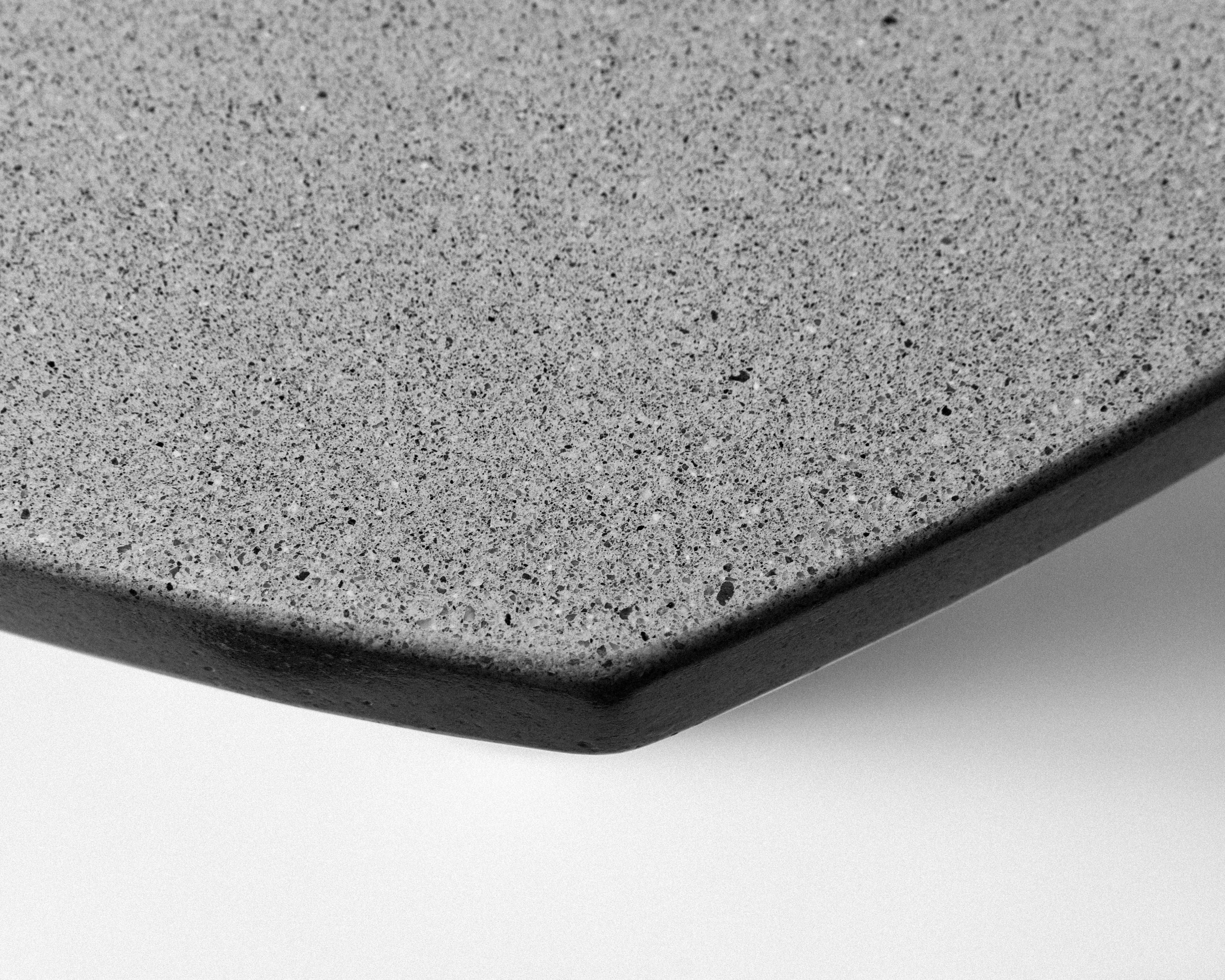 https://a.1stdibscdn.com/james-de-wulf-concrete-clover-table-for-sale-picture-6/f_12242/f_204362221599073204152/Clover_5_master.jpg