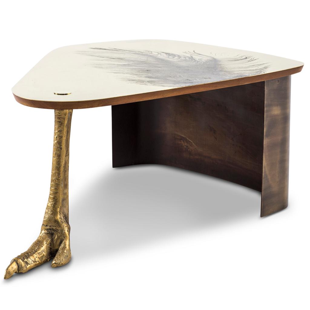 https://a.1stdibscdn.com/cast-brass-etched-brass-and-burnished-steel-ostrich-coffee-table-by-egg-designs-for-sale-picture-4/f_38931/f_122799611539002137940/Coffee_Table_Ostrich_View4_master.jpg